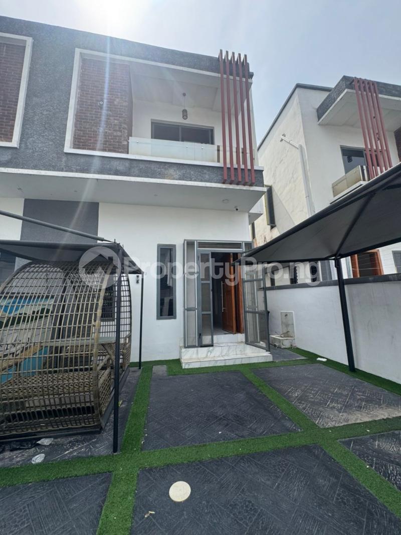 4 bedroom House for sale chevron Lekki Lagos