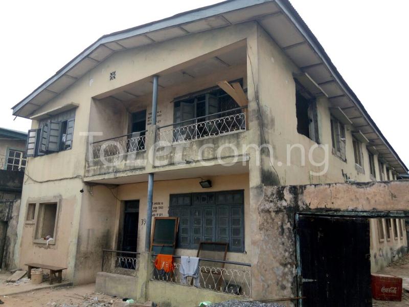1 bedroom Flat / Apartment for rent Anjorin Street Lawanson Surulere Lagos