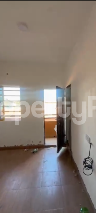 1 bedroom Flat / Apartment for rent Onike Yaba Lagos - 8