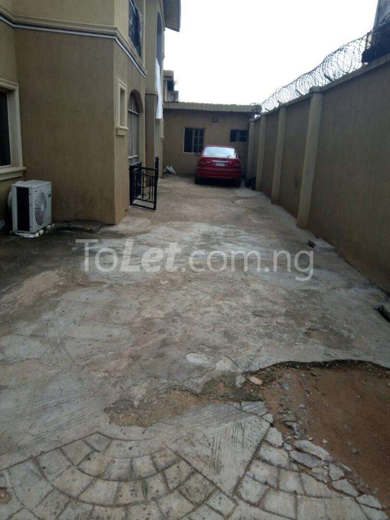 1 bedroom Flat / Apartment for rent   Berger Ojodu Lagos
