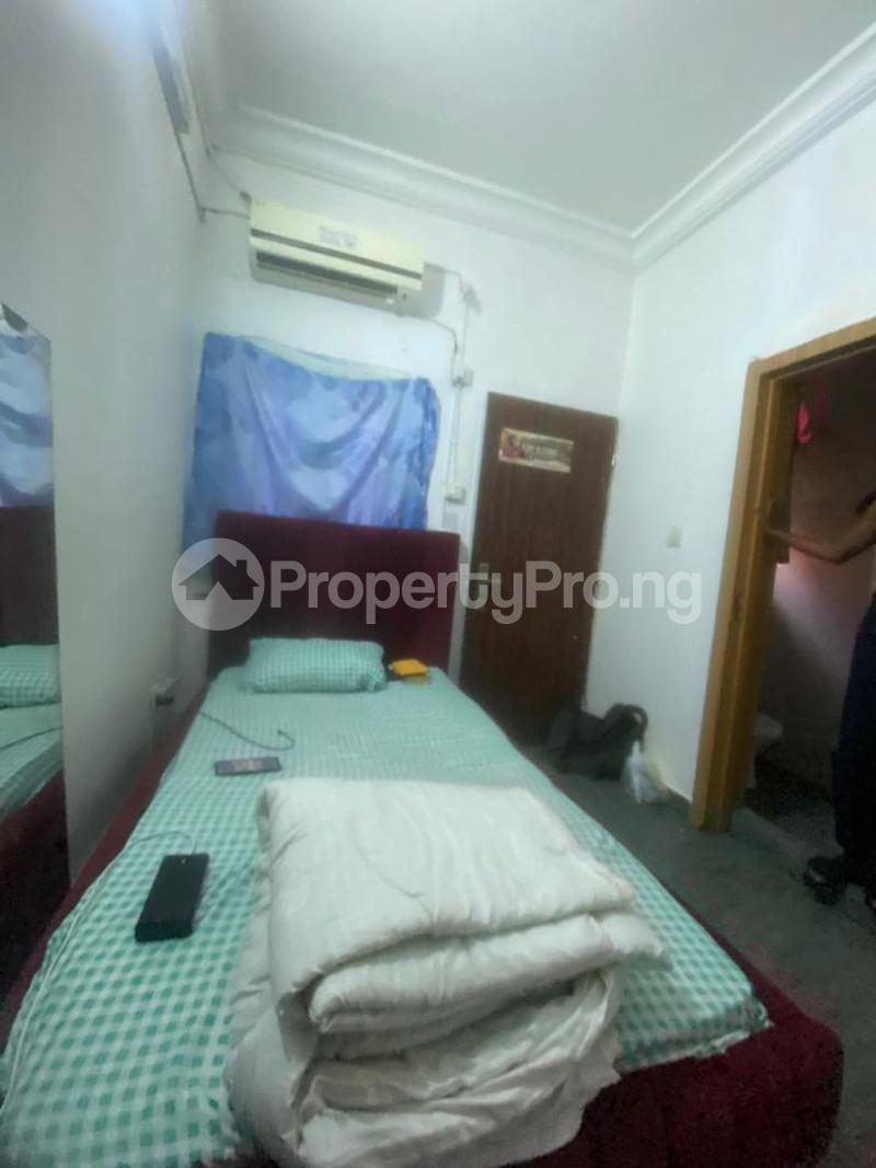 1 bedroom Flat / Apartment for rent Royal Gardens Estate, Ajah, Lagos Ajah Lagos