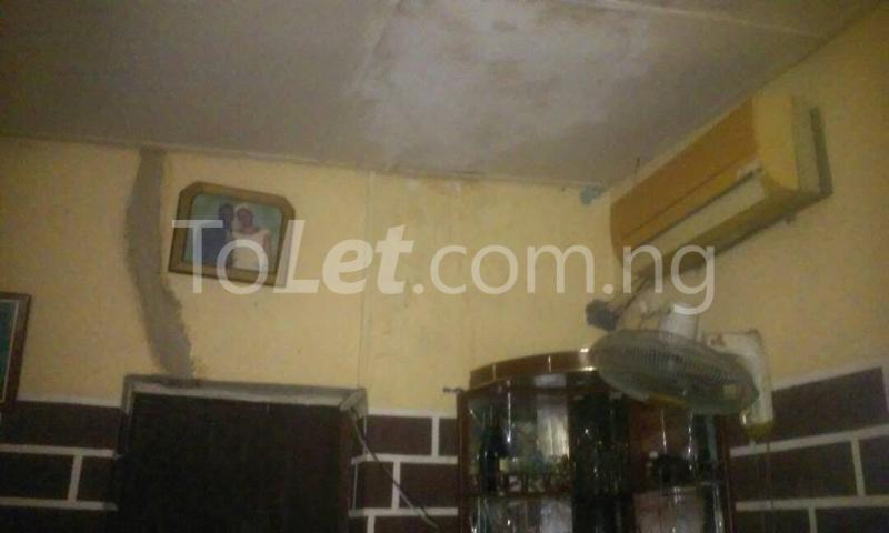 1 bedroom Flat / Apartment for rent Akoka Akoka Yaba Lagos