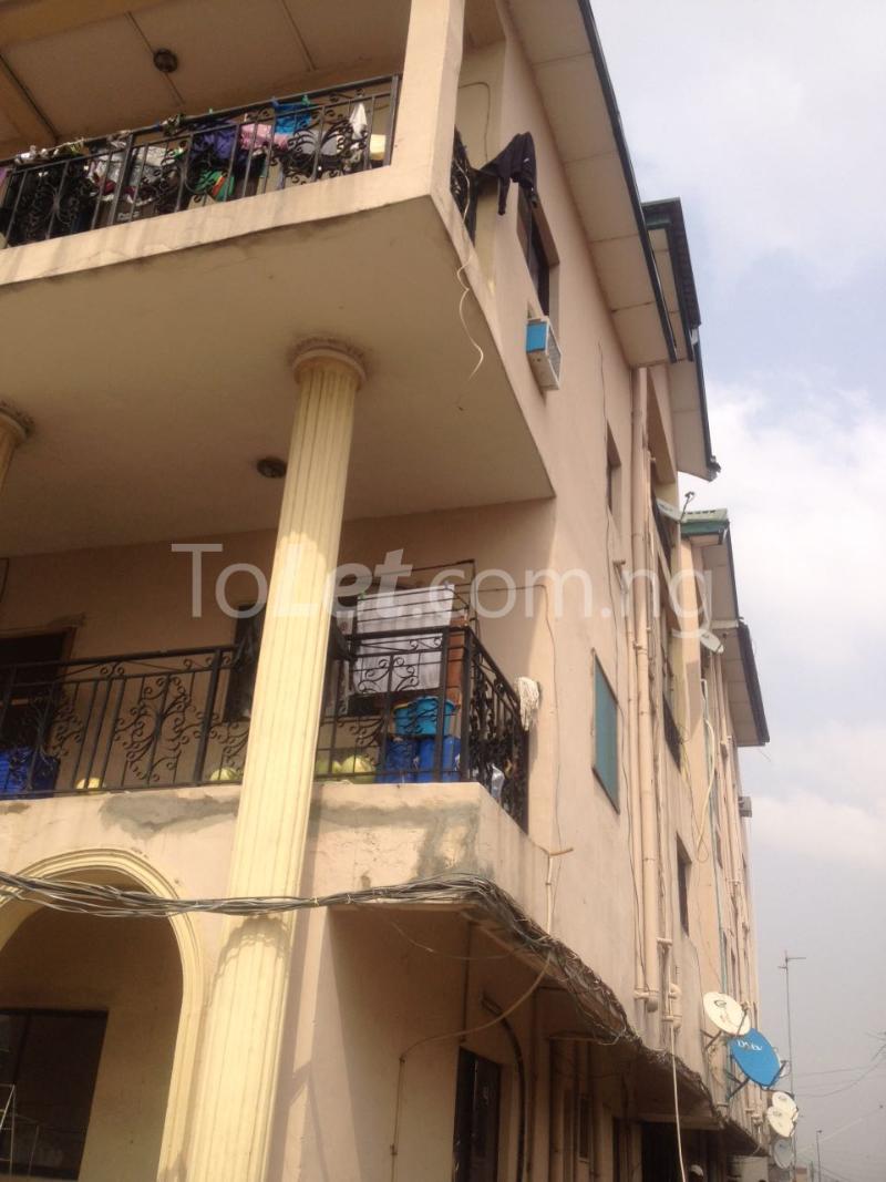 1 bedroom Flat / Apartment for rent Nnobi Street Kilo-Marsha Surulere Lagos