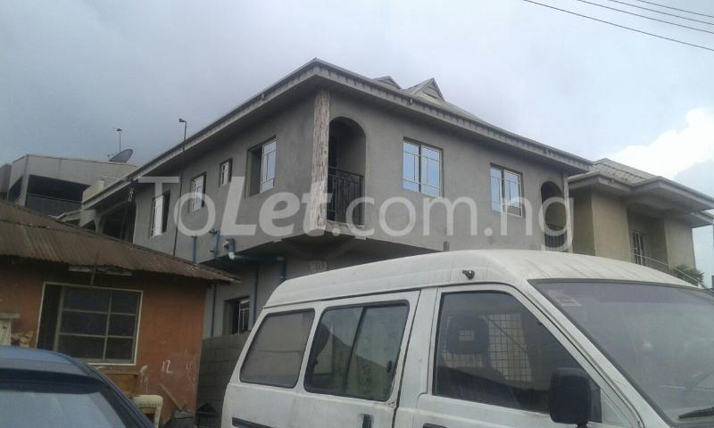 1 bedroom Flat / Apartment for rent Bajulaiye Road Bariga Shomolu Lagos