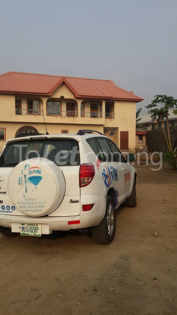 1 bedroom Flat / Apartment for rent Awoyaya Lagos