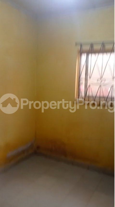 1 bedroom Flat / Apartment for rent Akoka Yaba Lagos