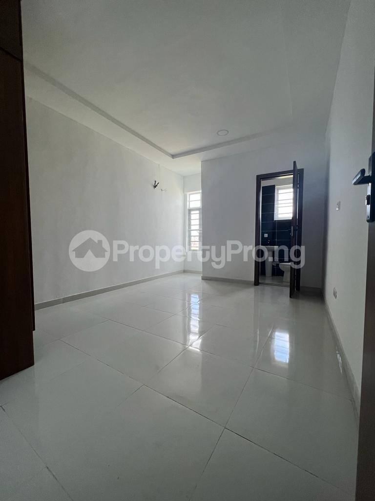 1 bedroom Flat / Apartment for rent chevron Lekki Lagos