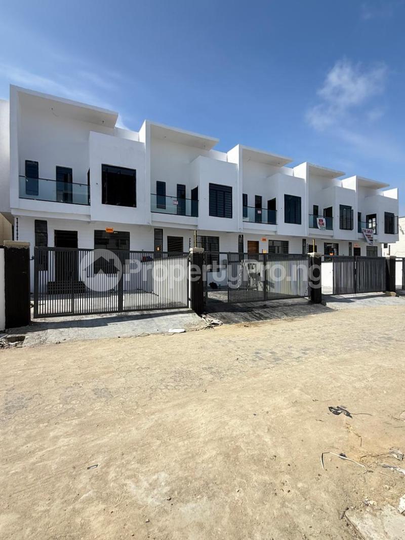 4 bedroom House for sale Ikota Lekki Lagos