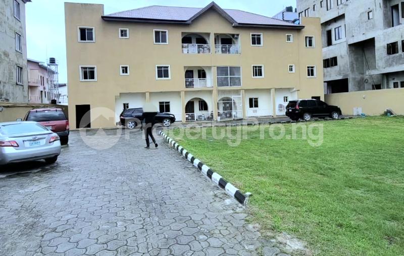 2 bedroom Flat / Apartment for rent ONIRU Victoria Island Lagos