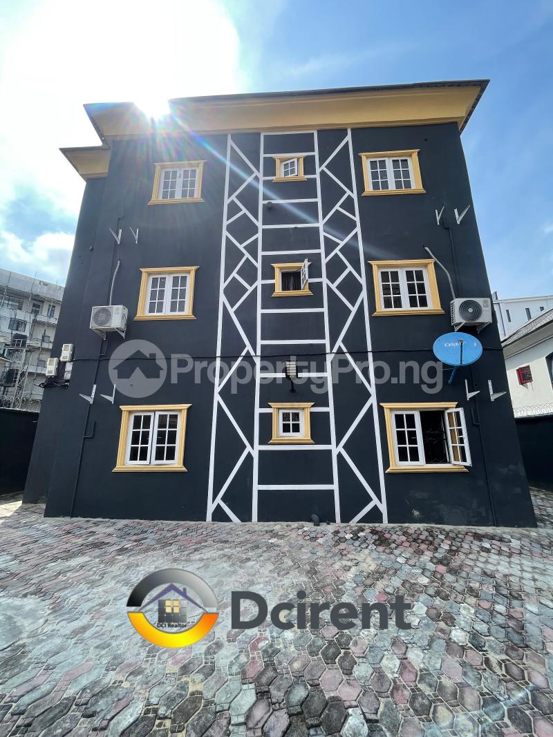 2 bedroom Flat / Apartment for rent Lekki Lagos