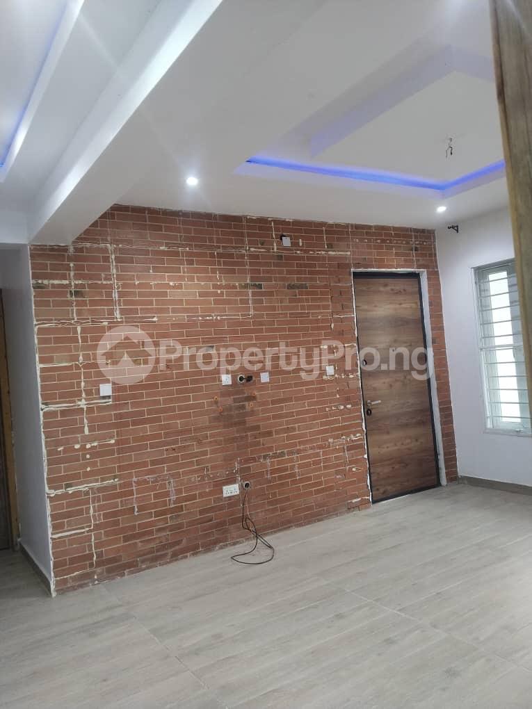 2 bedroom House for rent Ikate Lekki Lagos