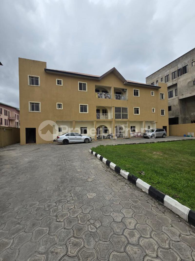 2 bedroom Flat / Apartment for rent ONIRU Victoria Island Lagos