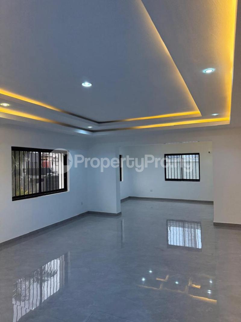 3 bedroom Flat / Apartment for rent  Lekki Phase 1 Lekki Lagos