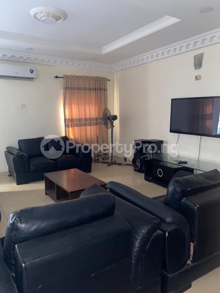 4 bedroom House for shortlet Lekki Lagos