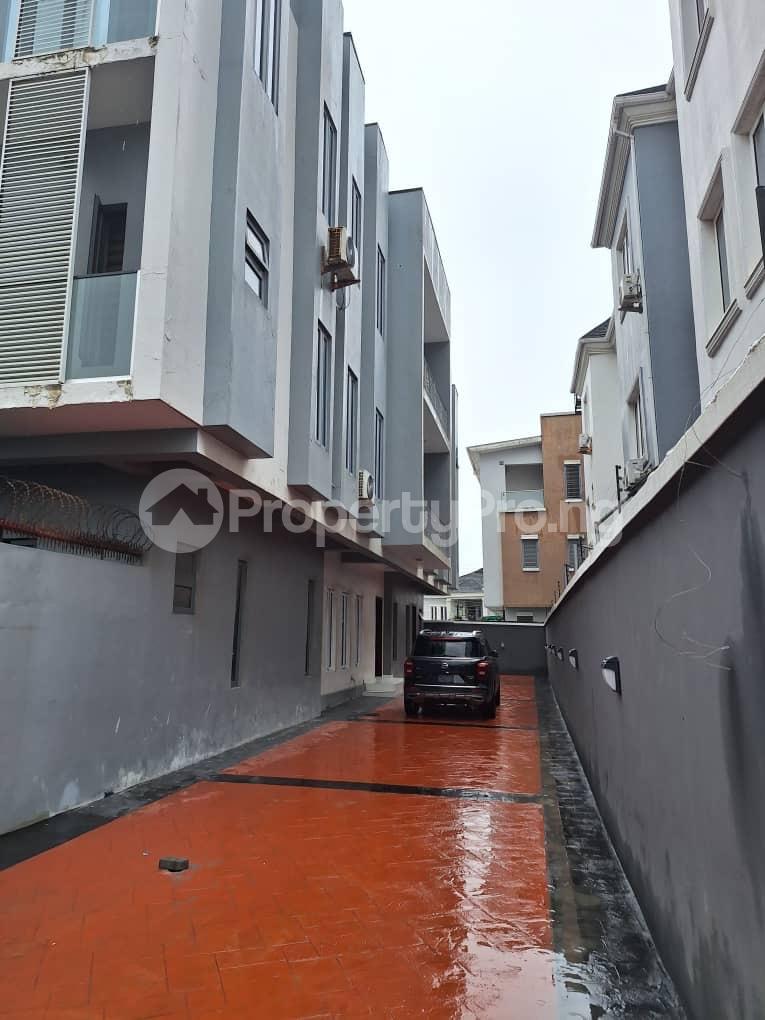 4 bedroom House for rent Ilasan Lekki Lagos - 0