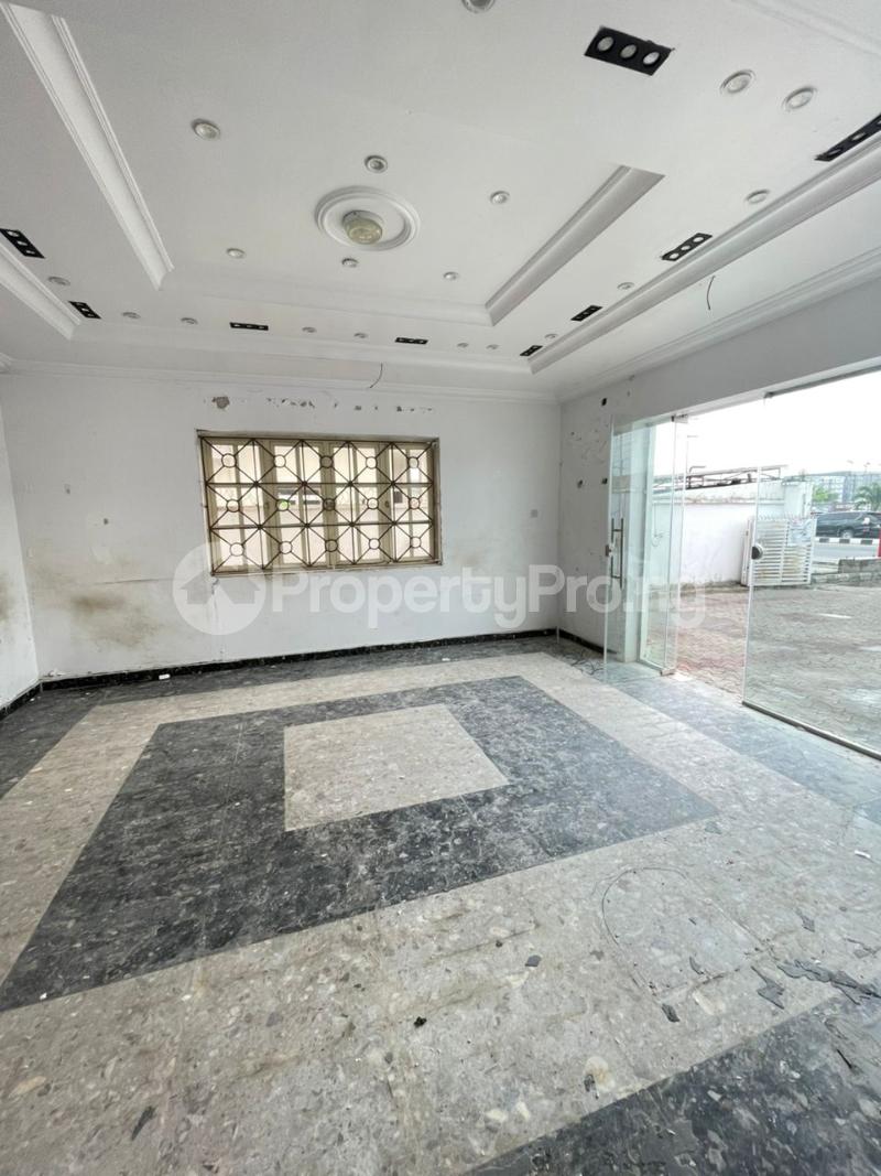 1 bedroom Commercial Property for rent Lekki Phase 1 Lekki Lagos