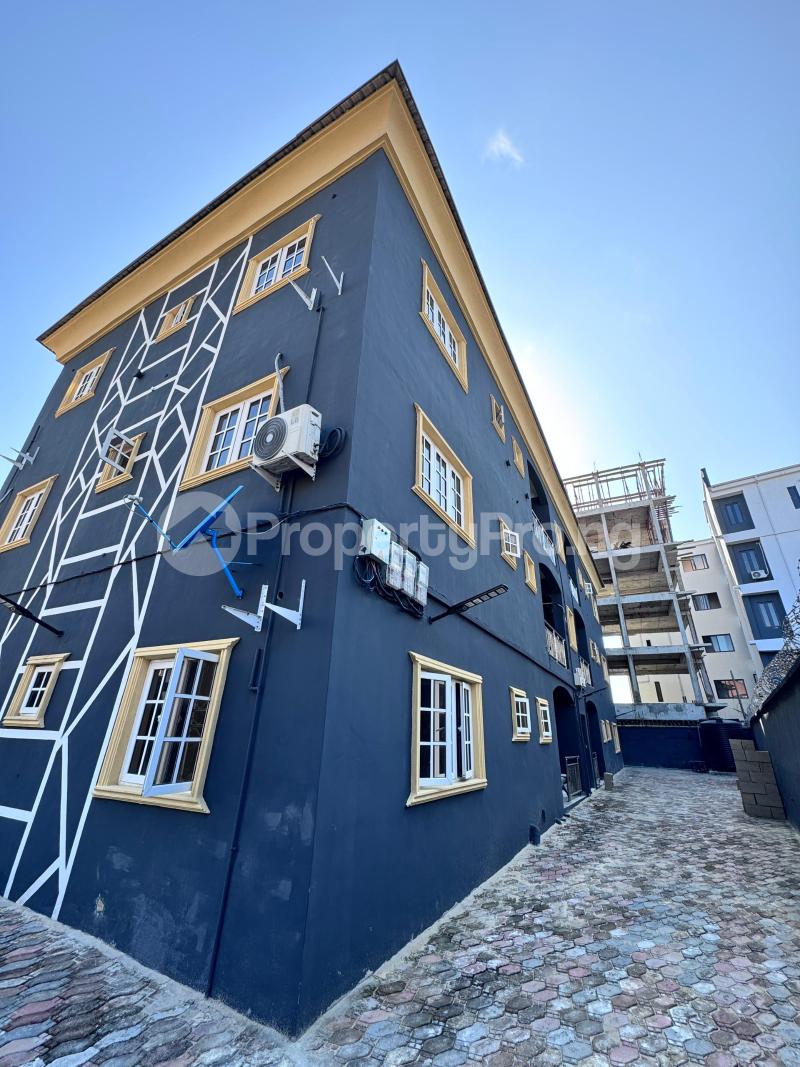 1 bedroom Flat / Apartment for rent Jakande Lekki Lagos