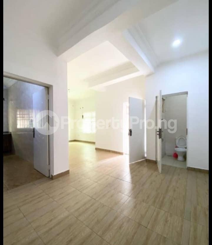 2 bedroom House for rent Lekki Phase 1 Lekki Lagos