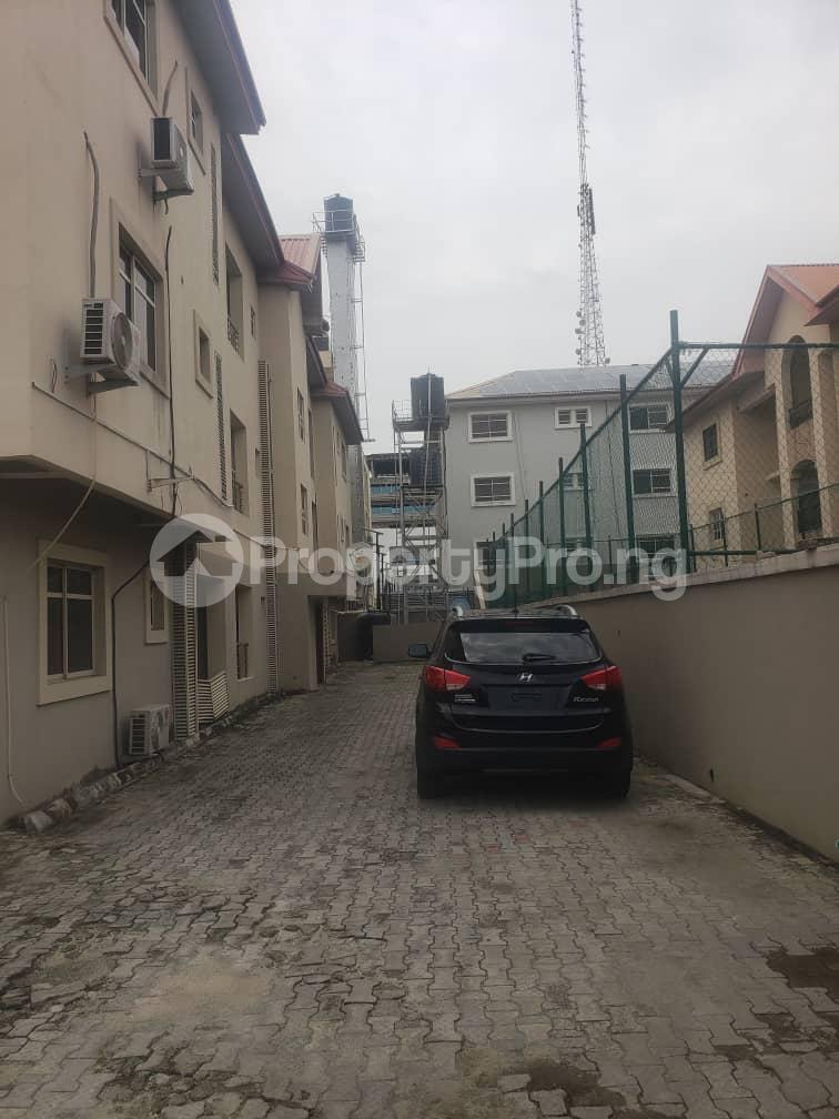 3 bedroom Flat / Apartment for rent Lekki Phase 1 Lekki Lagos