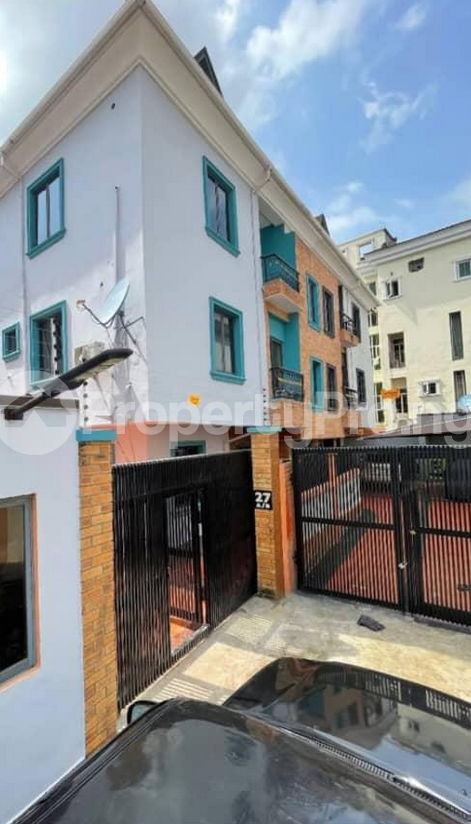 3 bedroom House for rent Banana Island Ikoyi Lagos