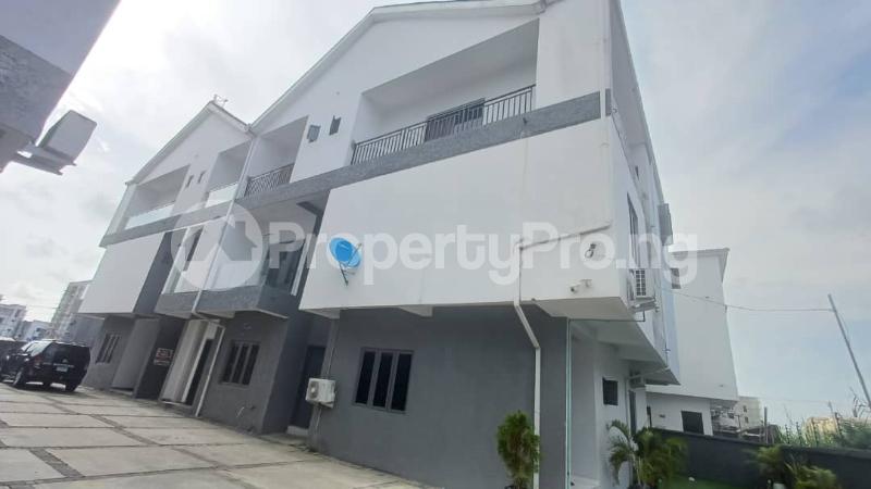 3 bedroom House for sale Spar Road Ikate Lekki Lagos
