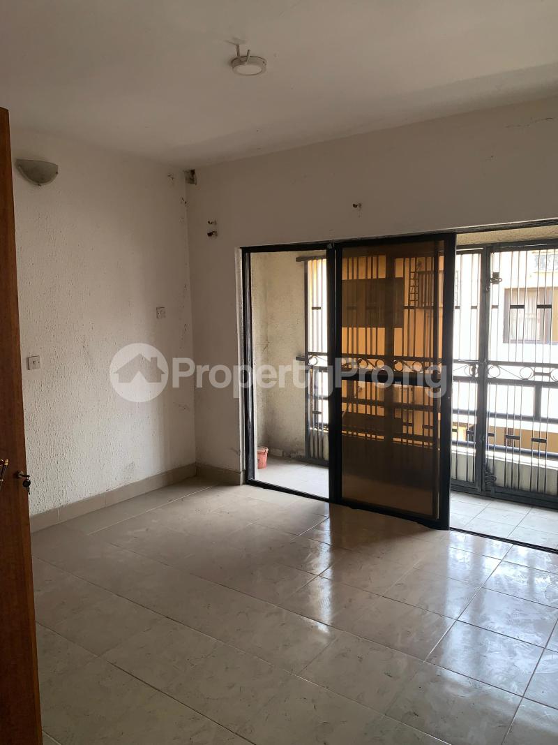 4 bedroom Commercial Property for rent Lekki Phase 1 Lekki Lagos