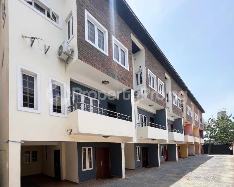 4 bedroom House for rent Ikate Lekki Lagos