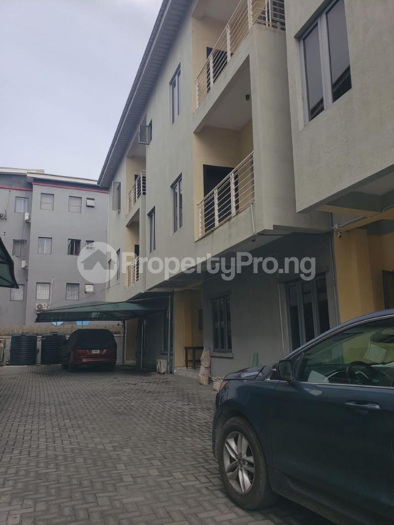 4 bedroom House for rent Ikate Lekki Lagos