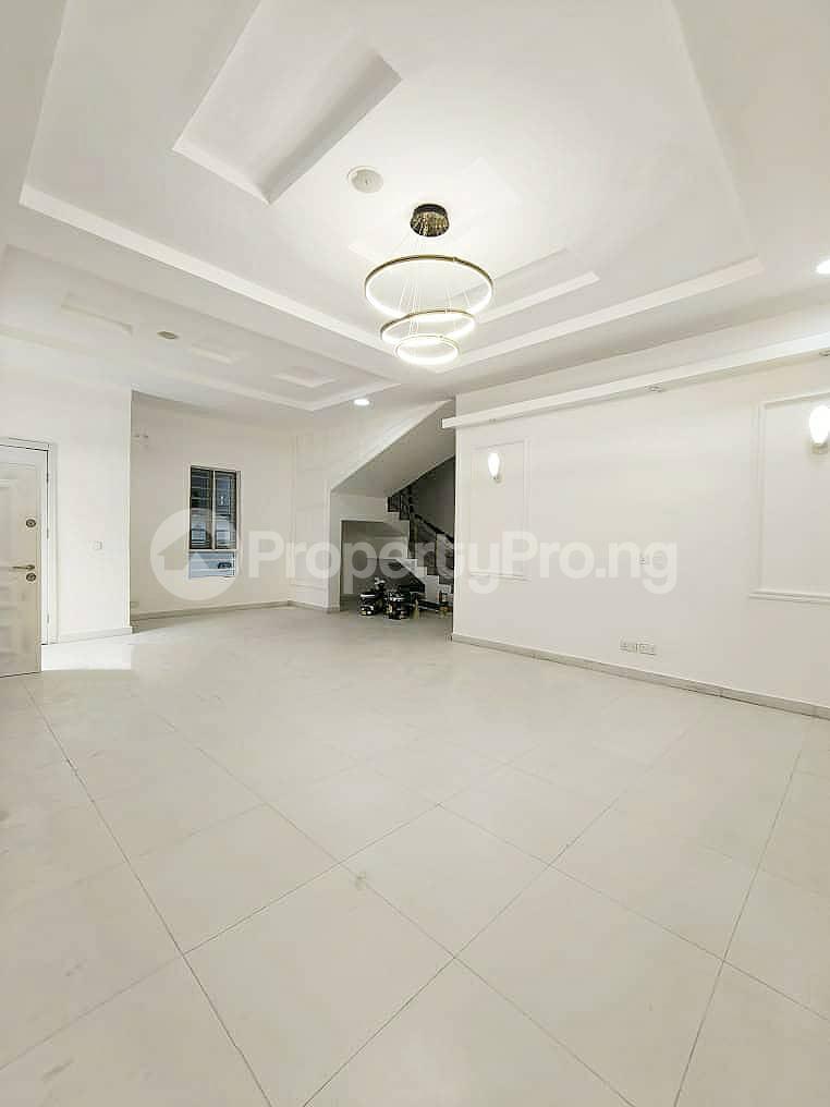 5 bedroom House for rent Chevron Lekki Lagos