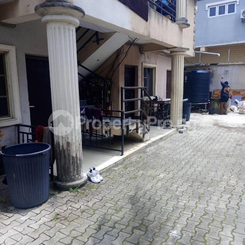 1 bedroom Flat / Apartment for rent Jakande First Gate, Platinum Way, Leeki Jakande Lekki Lagos