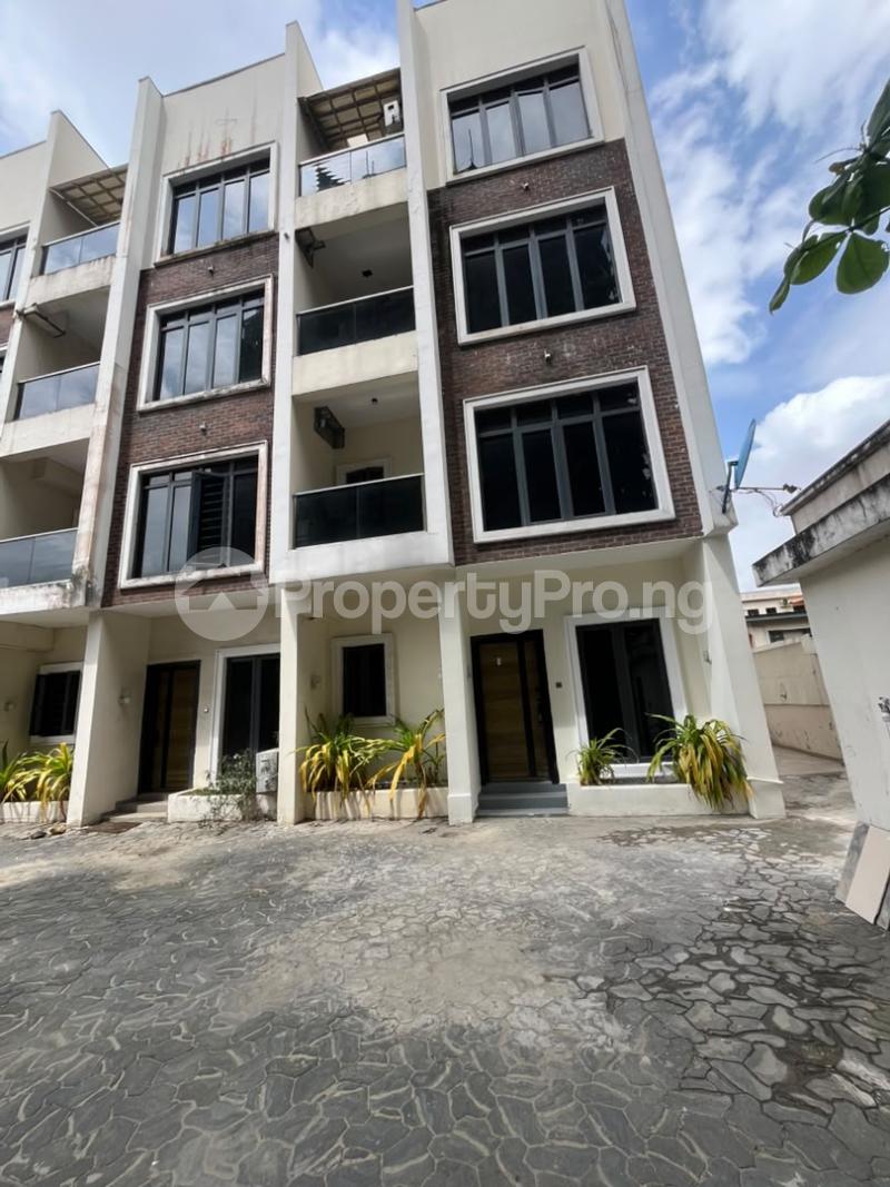 Flat / Apartment for rent Victoria Island Lagos. Adeola Odeku Victoria Island Lagos