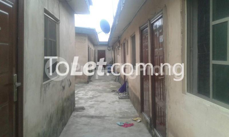 Flat / Apartment for rent Fatai Kadiri Abule-Ijesha Yaba Lagos