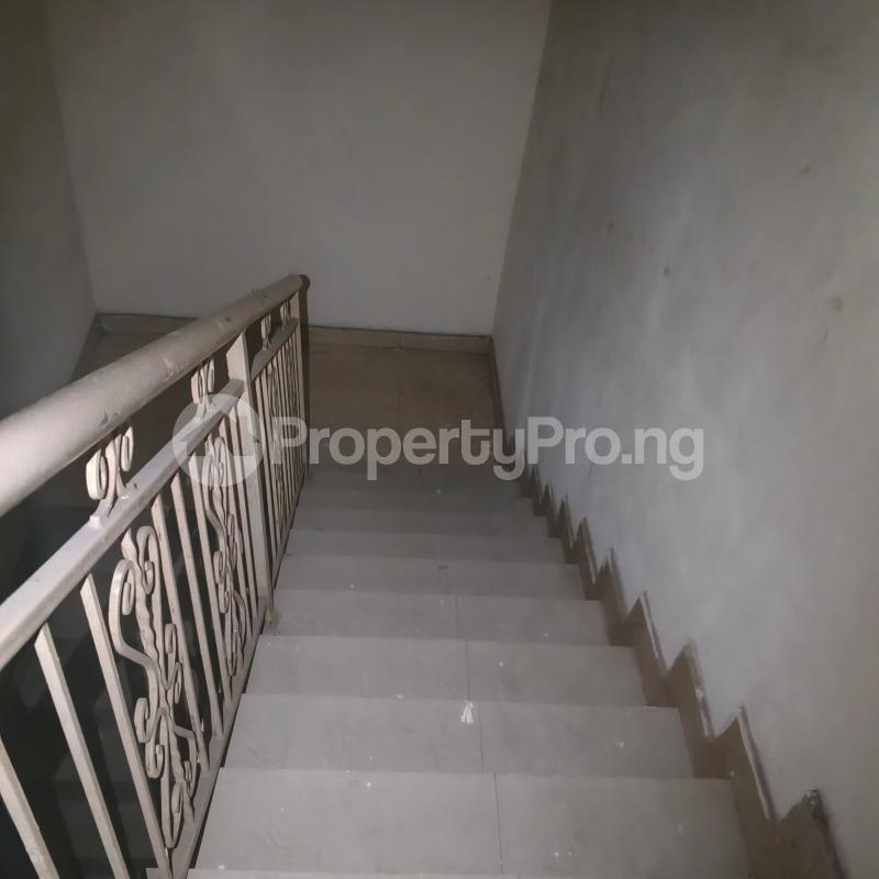1 bedroom Flat / Apartment for rent 3 Close Lekki Scheme 2 Ajah Lagos