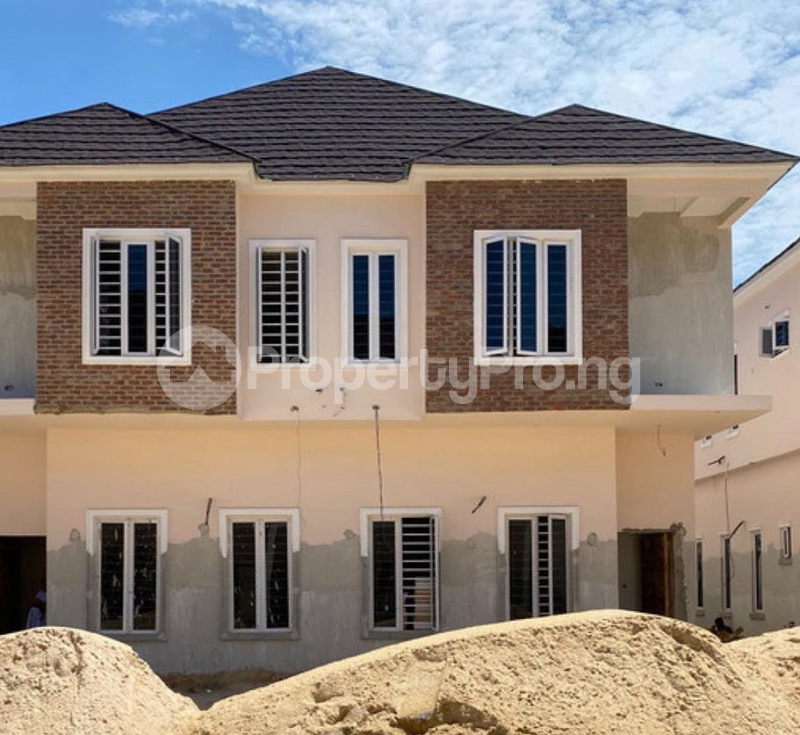 House for sale Orchid Hotel Road, Lafiaji Lekki. Lagos Lekki Lagos