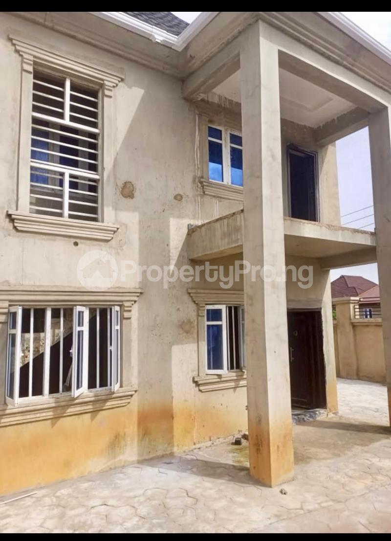 3 Bedroom House in Jericho Ibadan Oyo House for sale in ibadan