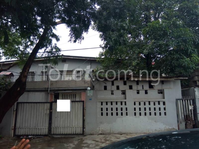 4 bedroom House for rent 12 Ogundana Street Allen Avenue Ikeja Lagos