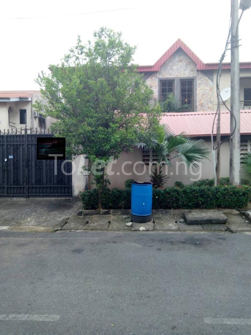 4 bedroom House for rent 16 Kayode Taiwo Street Magodo Kosofe/Ikosi Lagos