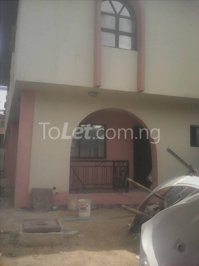 4 bedroom House for rent 32 Zanzi Avenue Onike Yaba Lagos