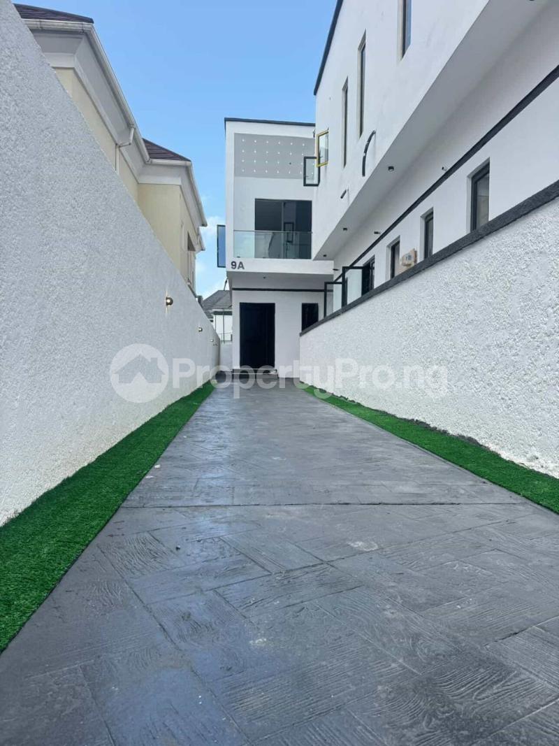 4 bedroom House for sale Chevron,lekki Chevron Lekki Lagos