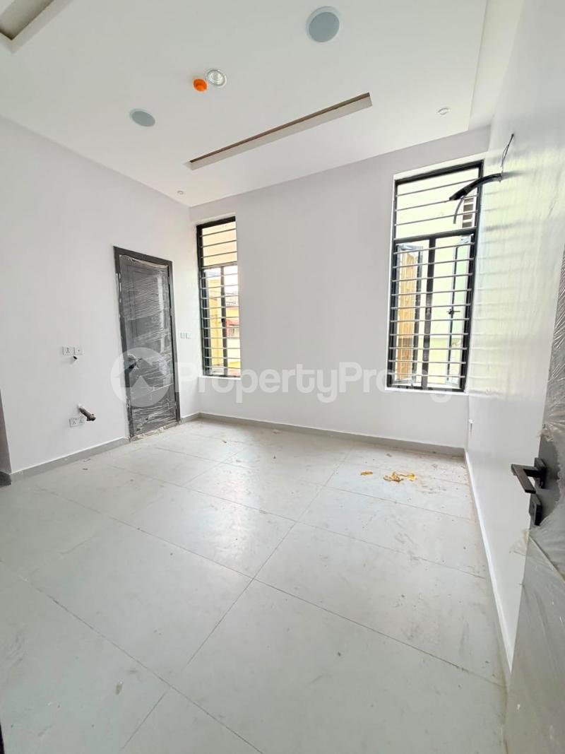House for sale Omole Phase 2 Berger Ojodu Lagos