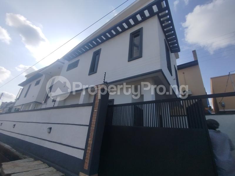 3 bedroom House for sale Omole phase 2 Ojodu Lagos