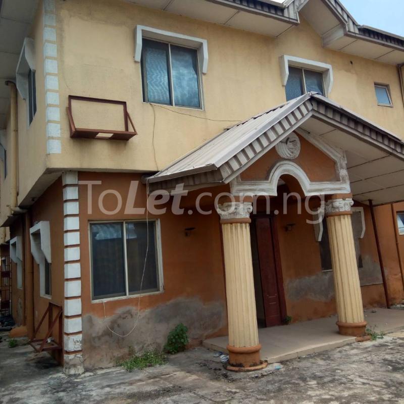 4 bedroom House for rent 4 Ayoola Street Off Medina Back Gate Medina Gbagada Lagos