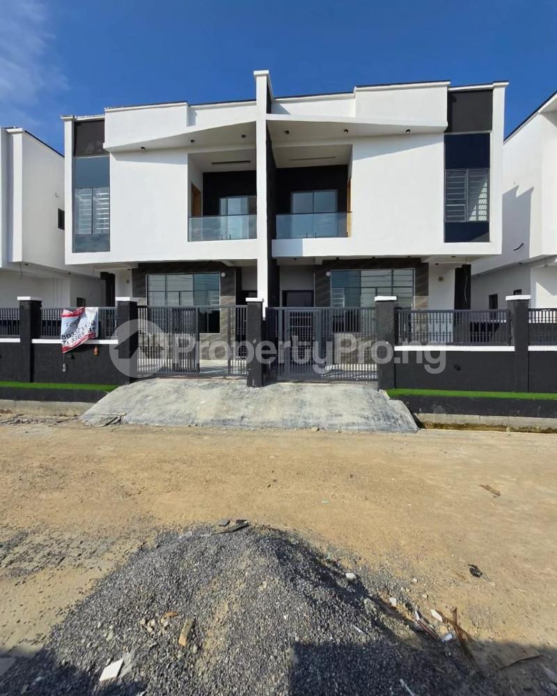 4 bedroom House for sale Ado Ajah Lagos