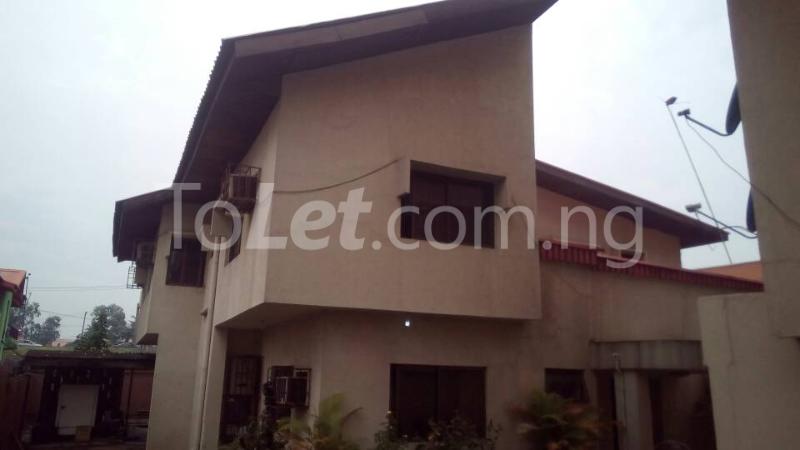7 bedroom House for rent 5 Tola Adewunmi Estate Off Arigbigbe Shitta Mende Maryland Lagos