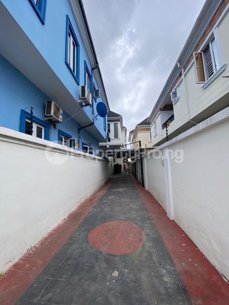 4 bedroom House for rent Estate Chevron Lekki Lagos