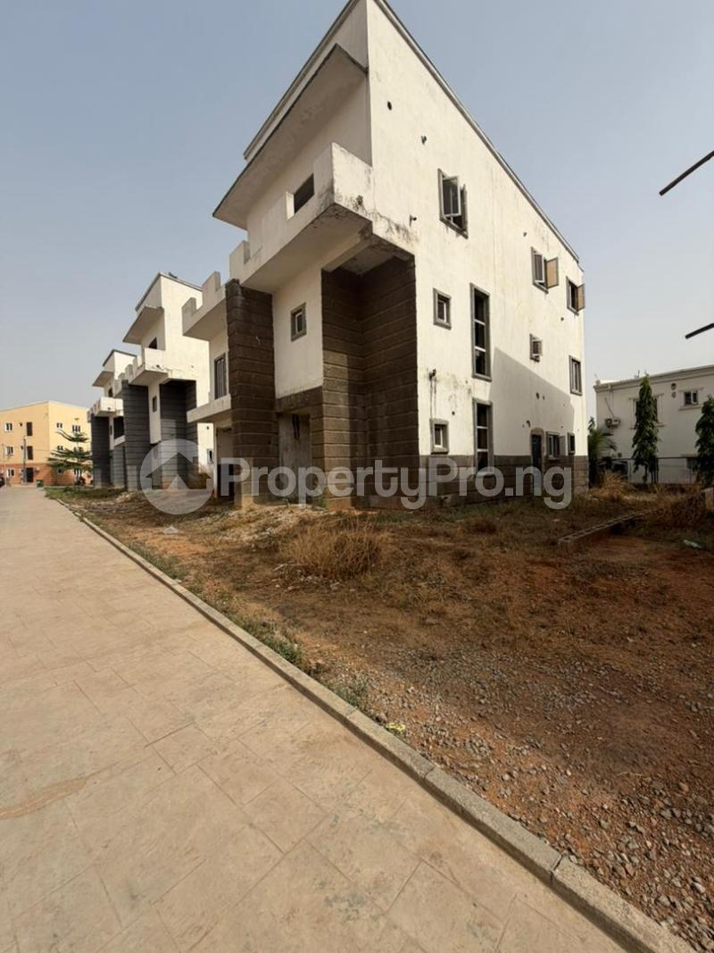 4 bedroom House for sale Jabi Abuja