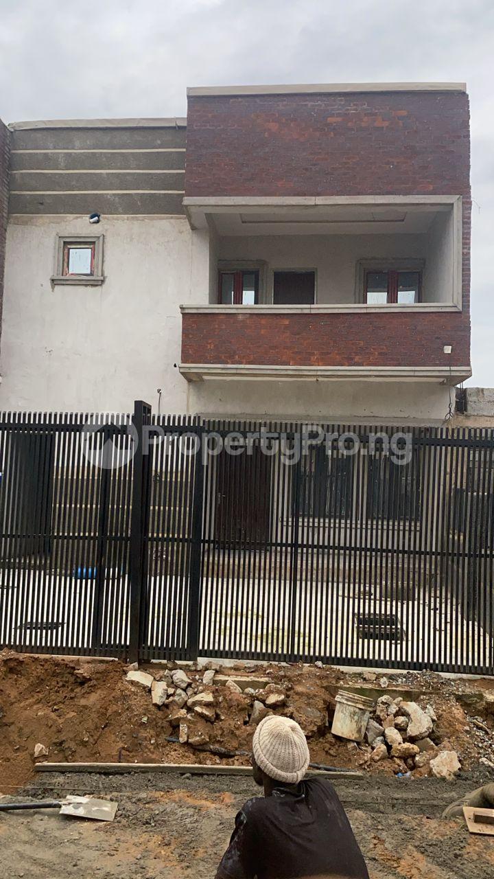 4 bedroom House for sale Airport Road Abuja Lugbe Abuja