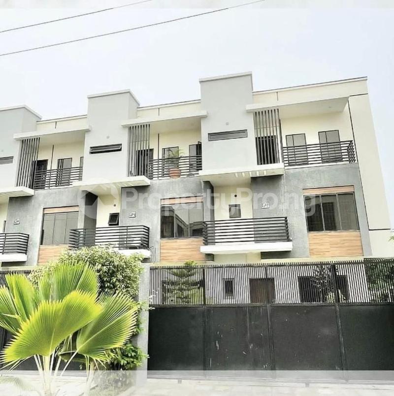 4 bedroom House for sale Life Camp Abuja