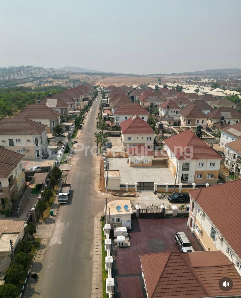 5 bedroom House for sale Life Camp Abuja