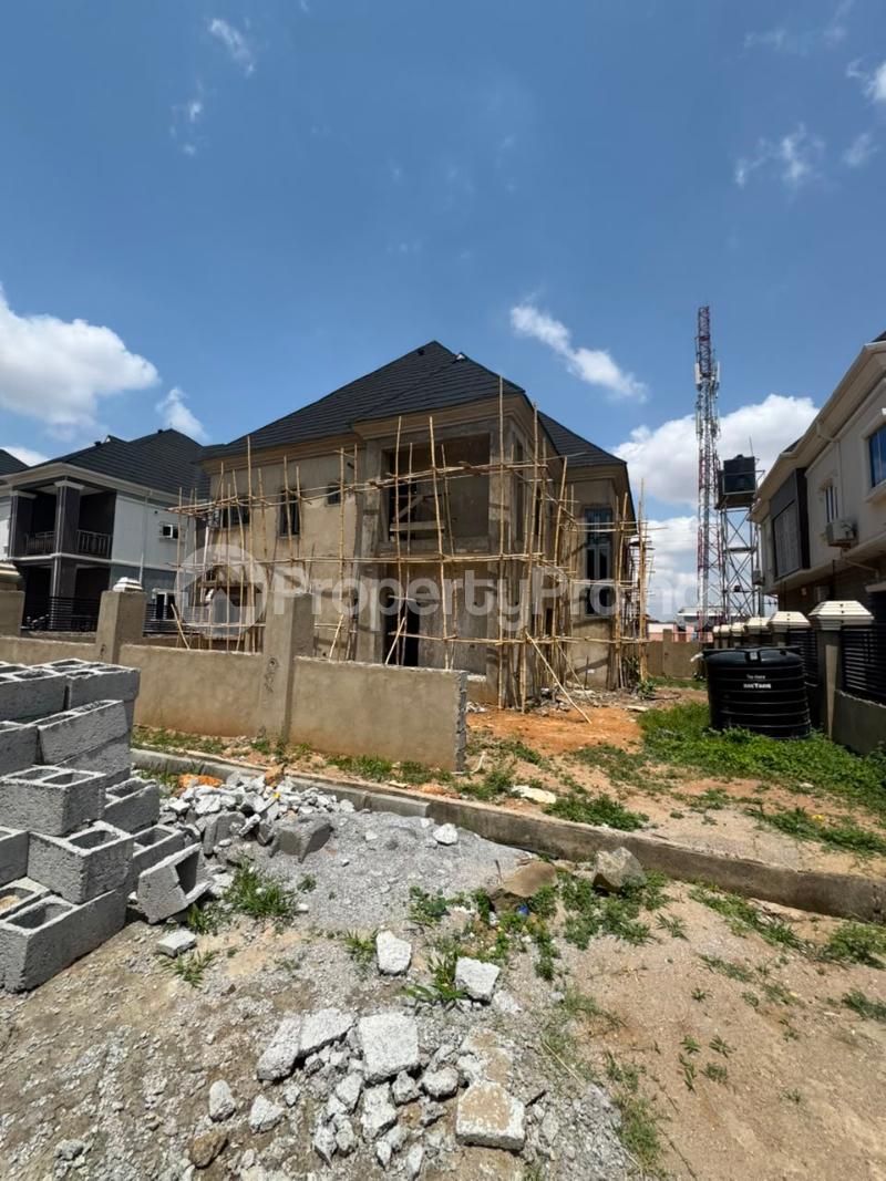7 bedroom House for sale Behind Shafa Filling Station Lugbe Abuja